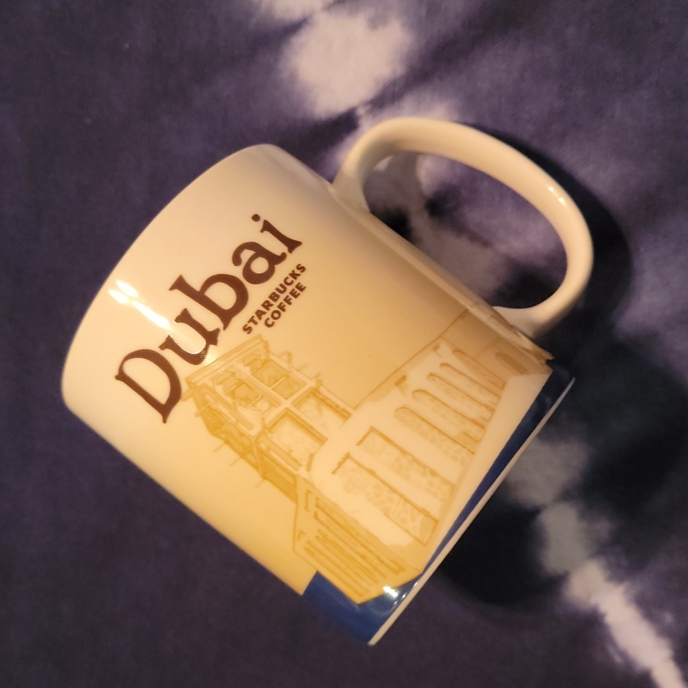 Starbucks Dubai Coffee Cup Tumbler Travel Mug New - Picture 1 of 5